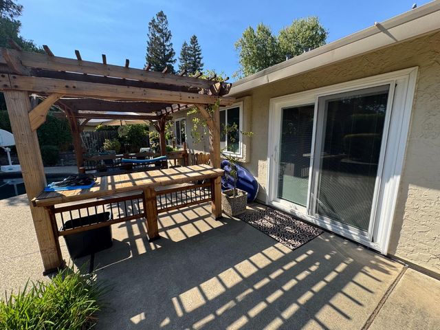 11174 Pit River Ct, Rancho Cordova, CA 95670