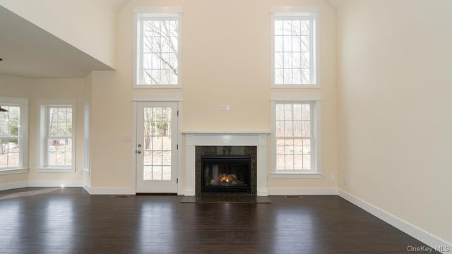 43 Malloy Road, Wallkill, NY 12589