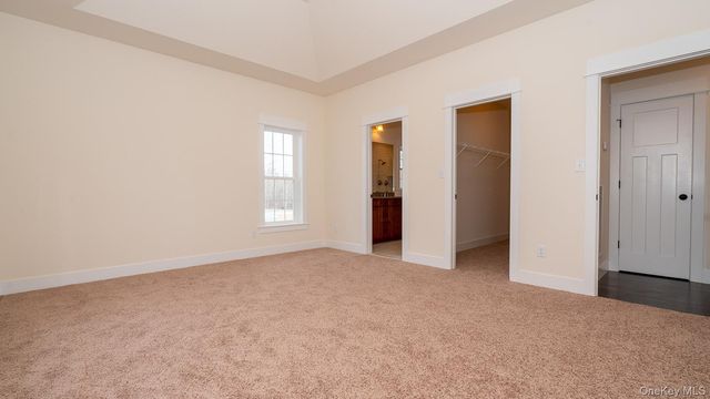 43 Malloy Road, Wallkill, NY 12589