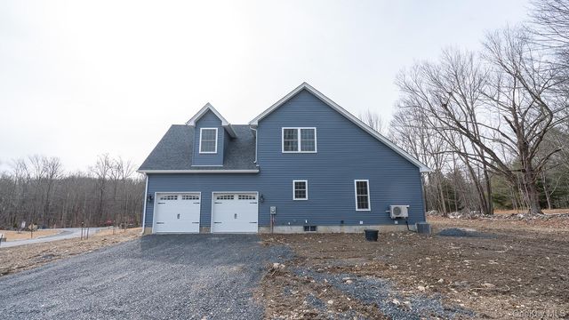 43 Malloy Road, Wallkill, NY 12589