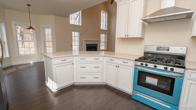 43 Malloy Road, Wallkill, NY 12589