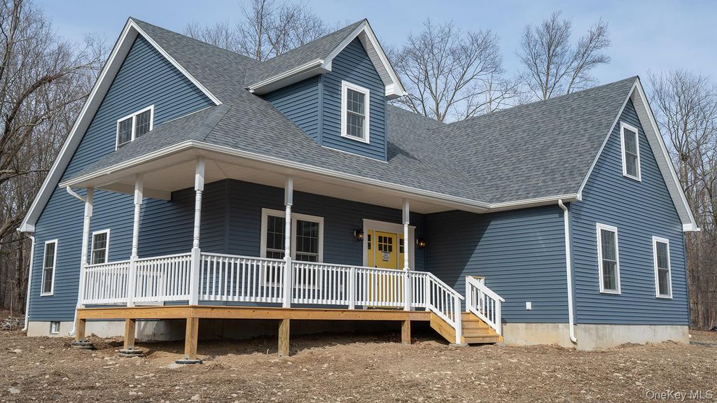 43 Malloy Road, Wallkill, NY 12589