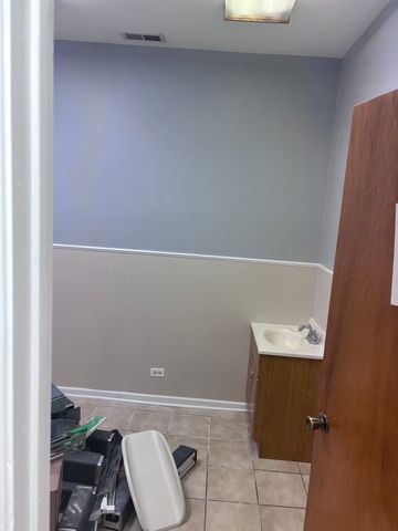 3224 W Armitage Avenue, Chicago, IL 60647