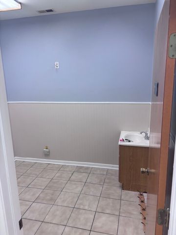 3224 W Armitage Avenue, Chicago, IL 60647