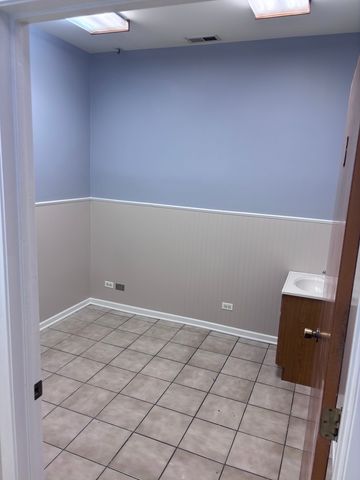 3224 W Armitage Avenue, Chicago, IL 60647