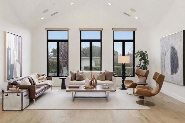 588 Craig Road, Hillsborough, CA 94010