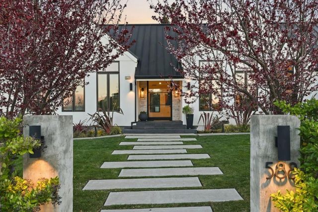 588 Craig Road, Hillsborough, CA 94010