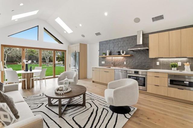 588 Craig Road, Hillsborough, CA 94010