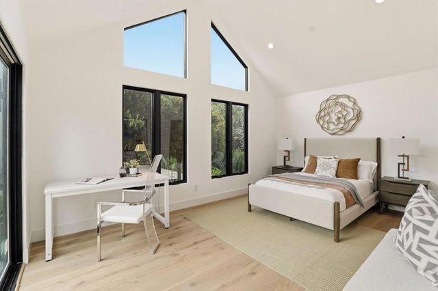 588 Craig Road, Hillsborough, CA 94010