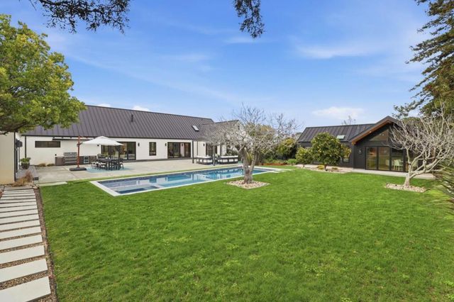 588 Craig Road, Hillsborough, CA 94010