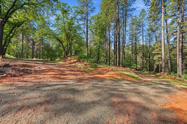 16519 Bristow Ct, Grass Valley, CA 95949