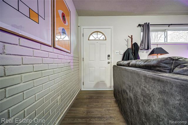 1592 Mollie Street, Ypsilanti, MI 48198