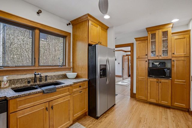 2536 81st STREET, Wauwatosa, WI 53213