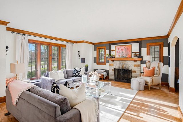 2536 81st STREET, Wauwatosa, WI 53213