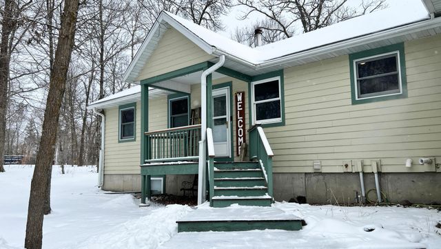 31598 SW Pickerel Lake Road, Detroit Lakes, MN 56501