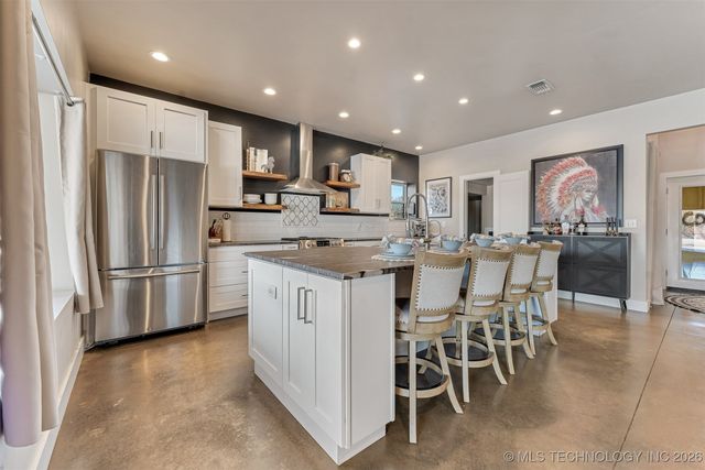 14511 E 202nd Street S, Bixby, OK 74008