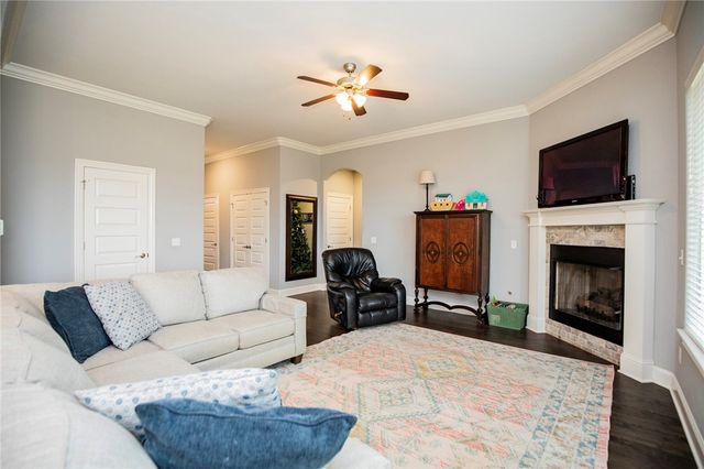 7508 Charlotte Avenue, Springdale, AR 72762