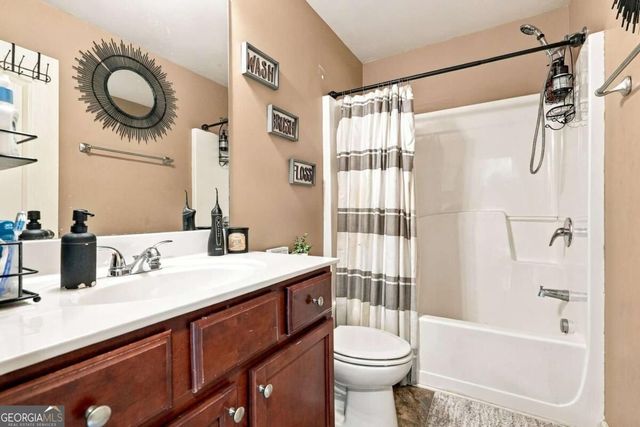 3429 Sardis Bend Drive, Buford, GA 30519
