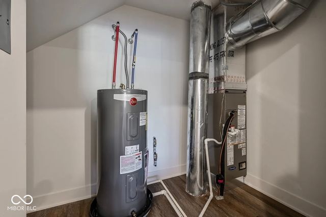 2702 Winthrop Avenue, Indianapolis, IN 46205