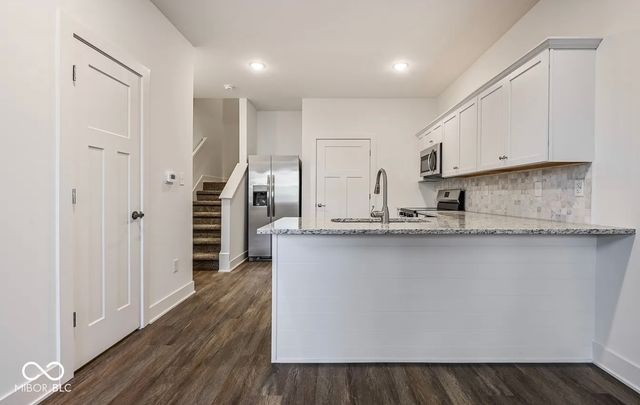 2702 Winthrop Avenue, Indianapolis, IN 46205