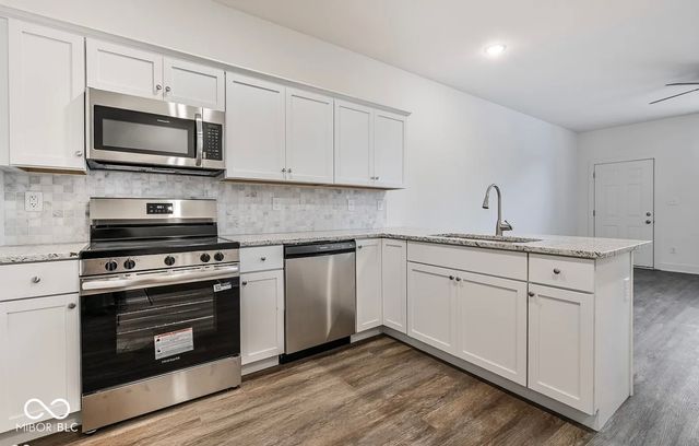 2702 Winthrop Avenue, Indianapolis, IN 46205