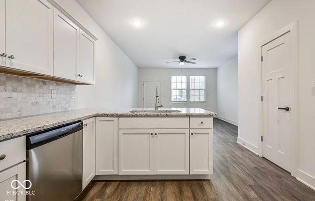 2702 Winthrop Avenue, Indianapolis, IN 46205