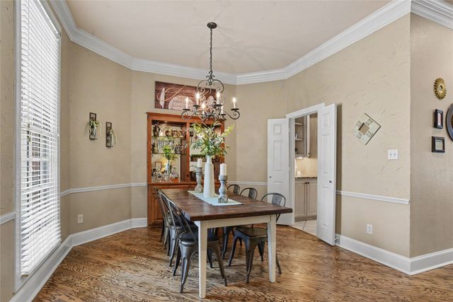 4 Griffith Court, Terrell, TX 75160