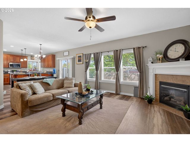 5802 Ne 62ND Cir, Vancouver, WA 98661