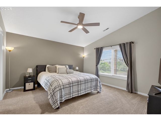 5802 Ne 62ND Cir, Vancouver, WA 98661
