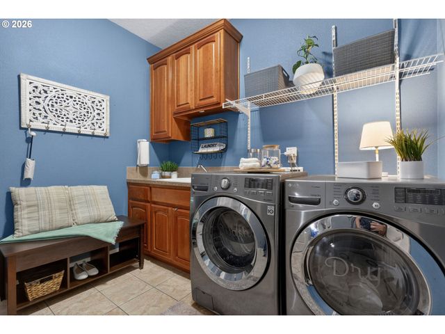 5802 Ne 62ND Cir, Vancouver, WA 98661