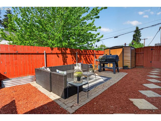 5802 Ne 62ND Cir, Vancouver, WA 98661