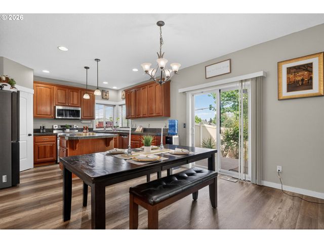 5802 Ne 62ND Cir, Vancouver, WA 98661