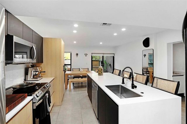 3138 Mary Street 3138, Miami, FL 33133