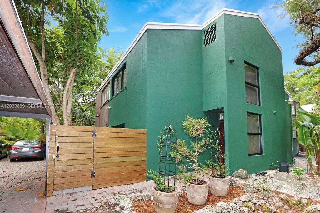 3138 Mary Street 3138, Miami, FL 33133