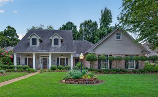 10043 Toulouse Drive, Shreveport, LA 71106