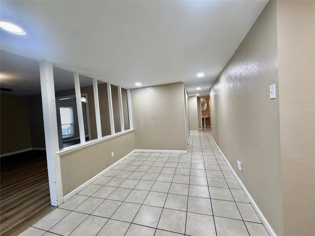 4019 Rushmoor Drive, Arlington, TX 76016