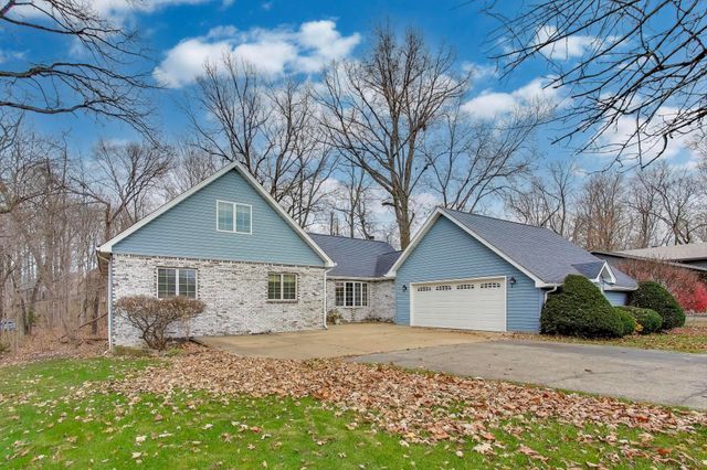 591 Glenwood Drive, Valparaiso, IN 46385