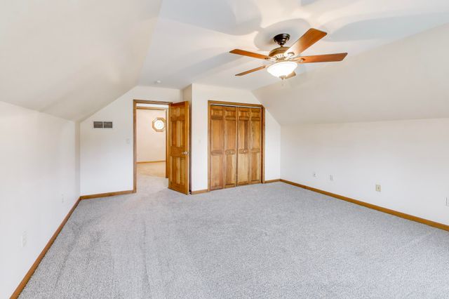 591 Glenwood Drive, Valparaiso, IN 46385