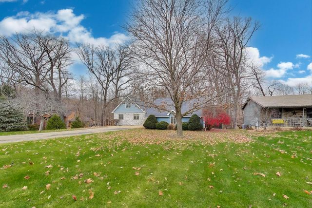 591 Glenwood Drive, Valparaiso, IN 46385