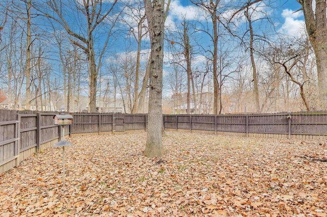 591 Glenwood Drive, Valparaiso, IN 46385