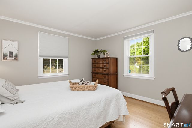 1706 Main Street, Glastonbury, CT 06033