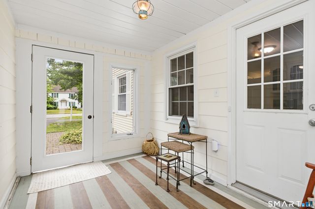 1706 Main Street, Glastonbury, CT 06033