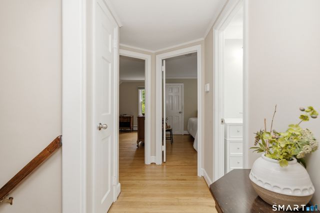 1706 Main Street, Glastonbury, CT 06033