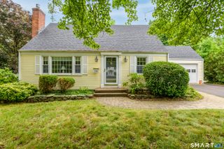 1706 Main Street, Glastonbury, CT 06033