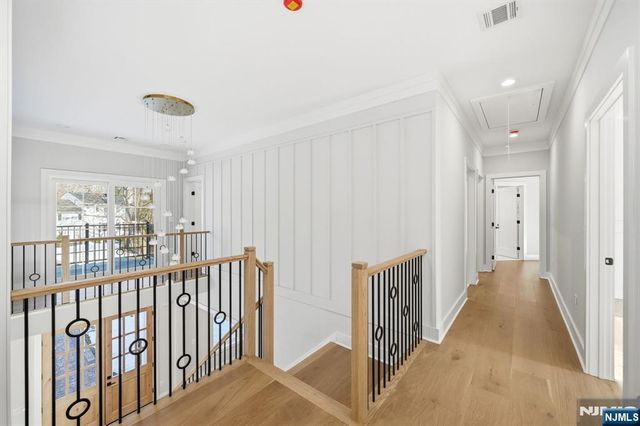 1 Breton Place, Livingston, NJ 07039