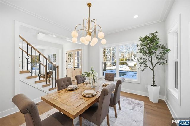 1 Breton Place, Livingston, NJ 07039