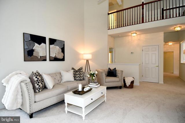 6004 GALLANT FOX CT, Gainesville, VA 20155