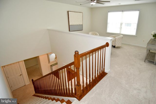 6004 GALLANT FOX CT, Gainesville, VA 20155