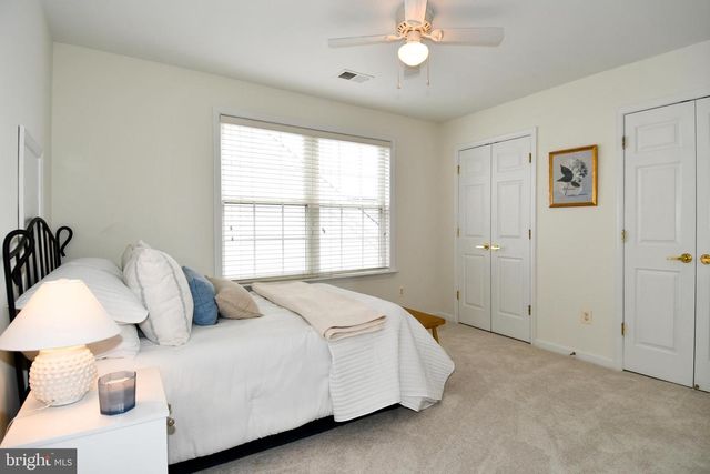 6004 GALLANT FOX CT, Gainesville, VA 20155