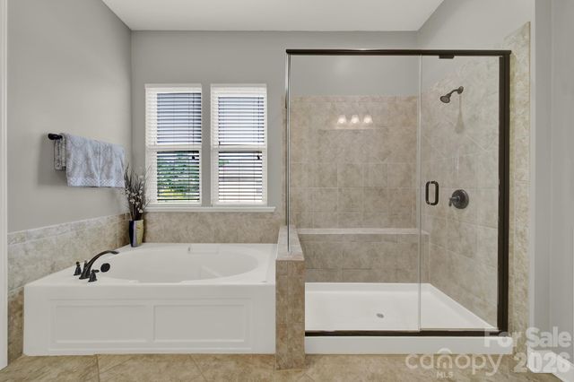 6390 Willow Farm Drive, Denver, NC 28037